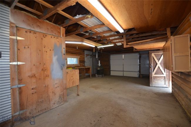 Shop/garage | Image 47