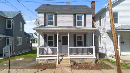 722 Archbald St, Scranton, PA, 18504-3179 | Card Image