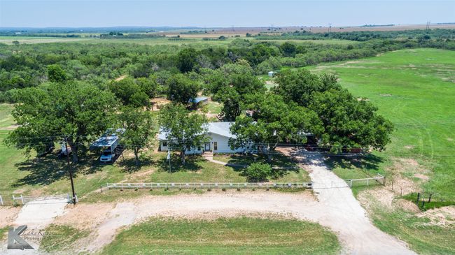 817 State Highway 153, House other with 4 bedrooms, 3 bathrooms and null parking in Wingate TX | Image 40