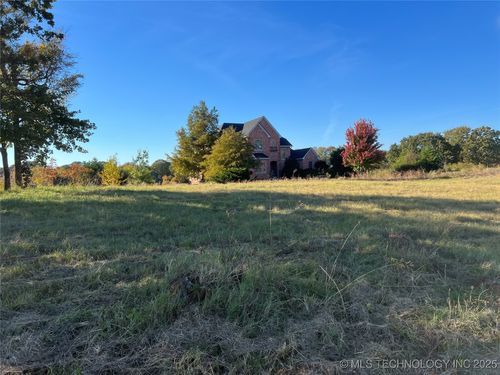 19 Blake Ln, Durant, OK, 74701-1846 | Card Image