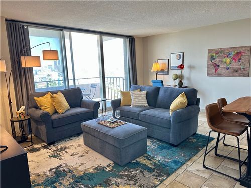 905-715 S Upper Broadway Street, Corpus Christi, TX, 78401 | Card Image