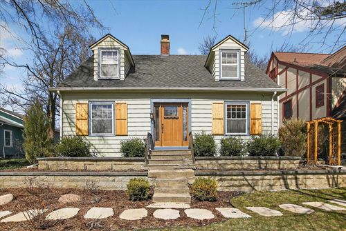 1732 Jackson Ave, Ann Arbor, MI, 48103-4038 | Card Image