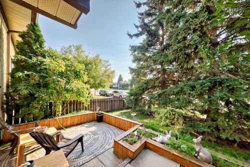 244 Flett Drive Ne, Airdrie, AB, T4B1N5 | Card Image