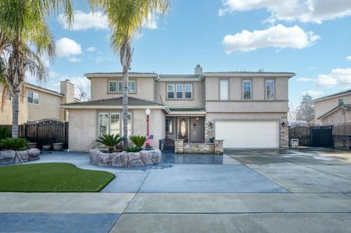 5733 W Babcock Avenue, Visalia, CA, 93291 | Card Image