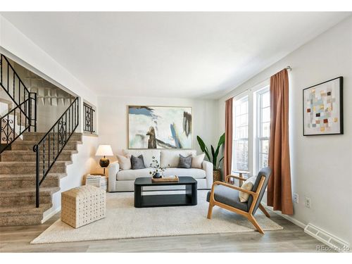 143 Oakland Ct, Aurora, CO, 80011-8219 | Card Image