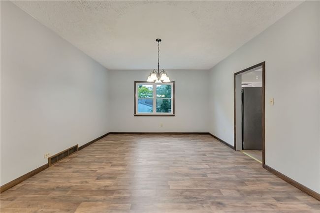 328 E Moody Ave, House other with 3 bedrooms, 2 bathrooms and null parking in New Castle PA | Image 19