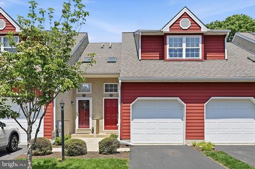 303-303 Worington Dr, West Chester, PA, 19382-6600 | Card Image