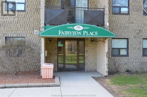 212-150 Park Ave E, Chatham, ON, N7M3V6 | Card Image