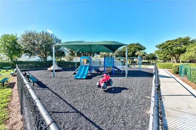 UNIT-1211 - 21330 Lancaster Run, Condo with 2 bedrooms, 2 bathrooms and 1 parking in ESTERO FL | Image 27