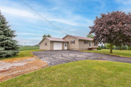 2165 S Tuscola Rd, Munger, MI, 48747-9775 | Card Image