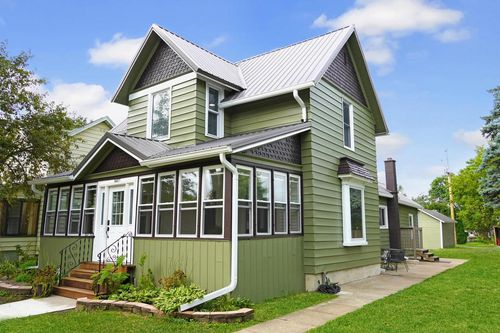 1407 Mclean Ave, TOMAH, WI, 54660-2527 | Card Image