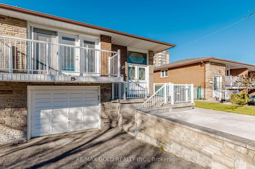 38 Achill Cres, Mississauga, ON, L5B1L1 | Card Image