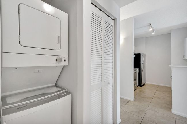 APT-303 - 720 S Sapodilla Ave, Condo with 1 bedrooms, 1 bathrooms and null parking in West Palm Beach FL | Image 18