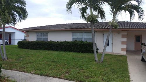 341 W 22nd Ct, Riviera Beach, FL, 33404-5517 | Card Image