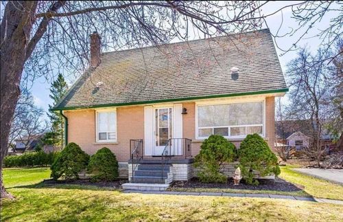 1645 Mount Albert Rd, Sharon, ON, L0G1V0 | Card Image