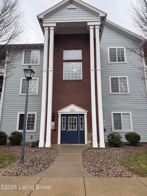 unit-301-12102 Redspire Dr, Louisville, KY, 40299-6142 | Card Image