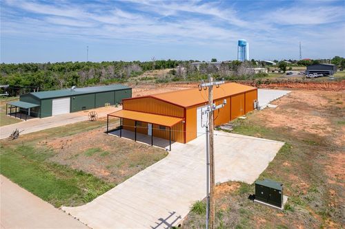 11570 Maui Lane, Edmond, OK, 73034 | Card Image