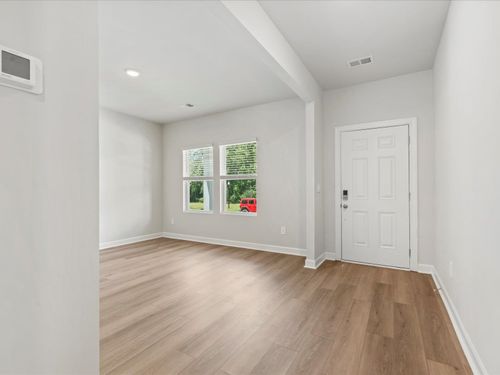 232 Merriweather Way, Spartanburg, SC, 29306-7204 | Card Image