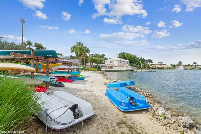 E-201 - 2671 Citrus Lake Dr, Condo with 3 bedrooms, 2 bathrooms and 1 parking in NAPLES FL | Image 25