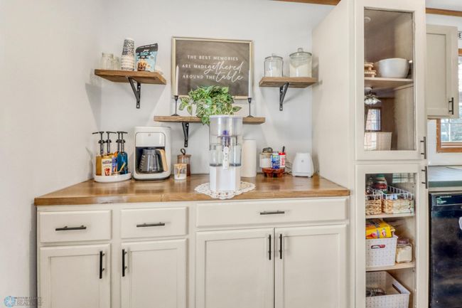 Kitchen1_6.JPG | Image 19