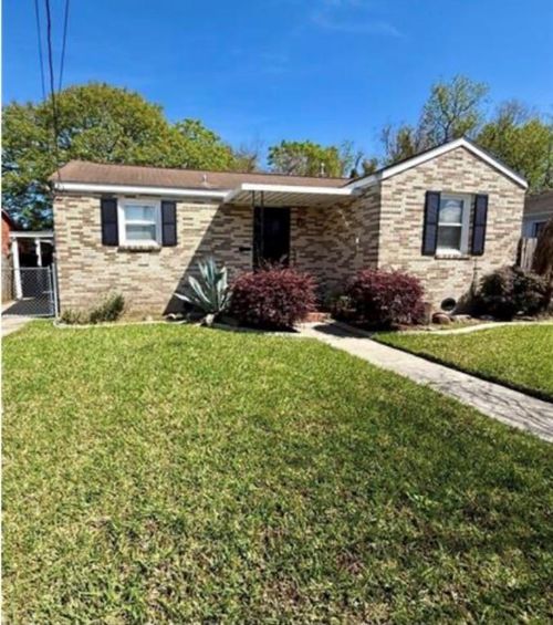 111 Alden Pl, New Orleans, LA, 70119-1901 | Card Image