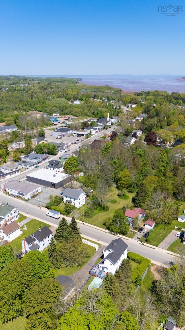 12 Prince St, House other with 3 bedrooms, 2 bathrooms and 3 parking in Hantsport NS | Image 8