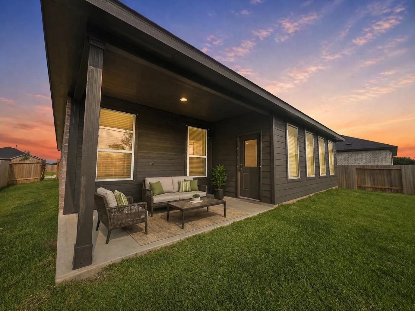 Residential Lease in Angleton 2