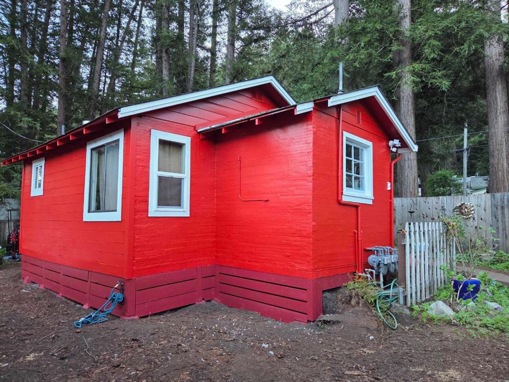 Commercial Sale in Ben Lomond 4