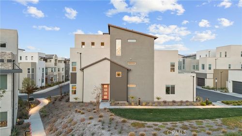 27246 Bush Mallow Ct, Valencia, CA, 91381-2116 | Card Image