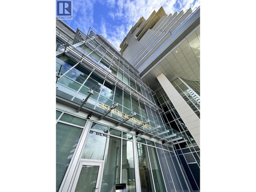 205-4378 Beresford St, Burnaby, BC, V5H0H6 | Card Image