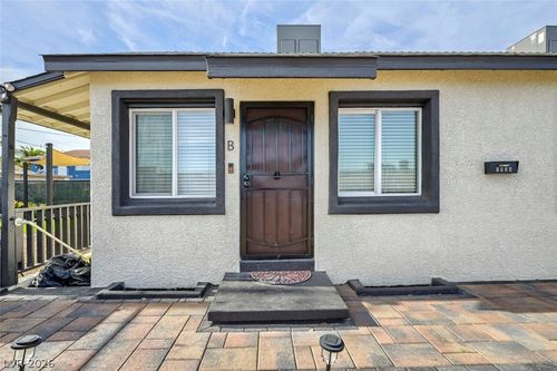b-1934 Stanford St, North Las Vegas, NV, 89030-6731 | Card Image