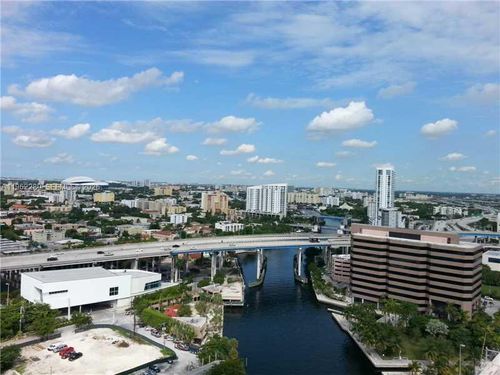 apt-2200-185 Sw 7th St, Miami, FL, 33130-2974 | Card Image