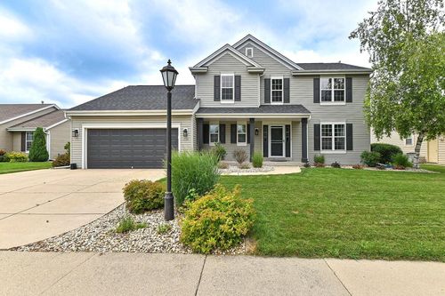 3744 Stillwater Circle, Waukesha, WI, 53189 | Card Image