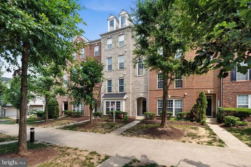 2208 Margraf Cir, WOODBRIDGE, VA, 22191-4071 | Card Image