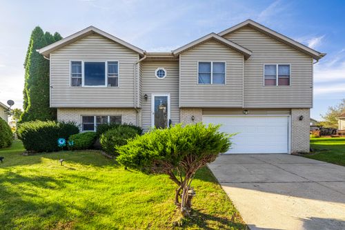 129 Pheasant Run Dr, Hobart, IN, 46342-2358 | Card Image