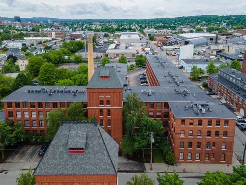 apt-206-470 Silver St, Manchester, NH, 03103-5054 | Card Image