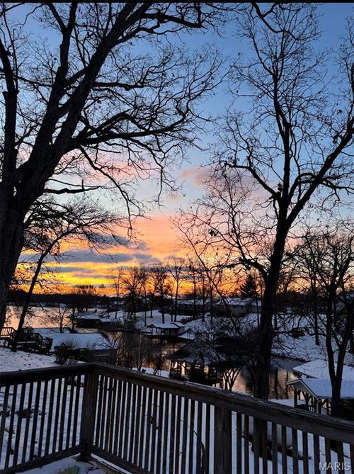 7 Denzel Dr, Greenville, IL, 62246-2768 | Card Image