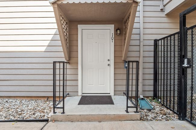APT-101 - 5616 Emerald Forest Dr, Condo with 2 bedrooms, 2 bathrooms and 2 parking in Austin TX | Image 27