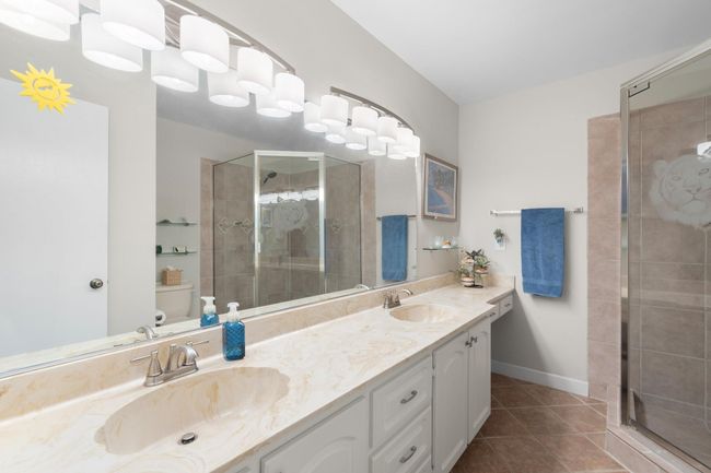 2116 Ne 44 Th St, Townhouse with 2 bedrooms, 2 bathrooms and null parking in Lighthouse Point FL | Image 15