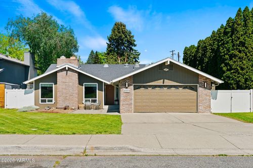 4603 Modesto Way, Yakima, WA, 98908-2578 | Card Image
