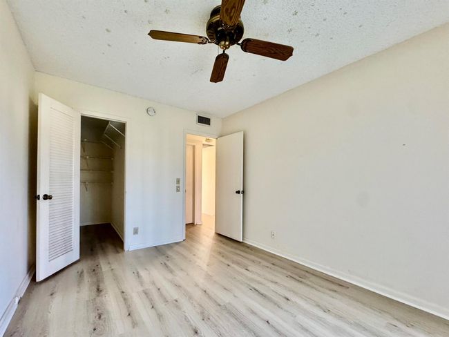 82 Dorset B, Condo with 2 bedrooms, 2 bathrooms and null parking in Boca Raton FL | Image 16