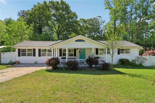 2344 Chestnut Log Pl, Lithia Springs, GA, 30122-3559 | Card Image