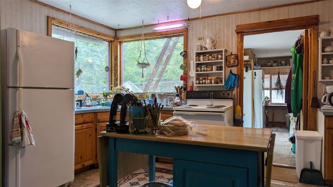 Kitchen 2 | Image 21