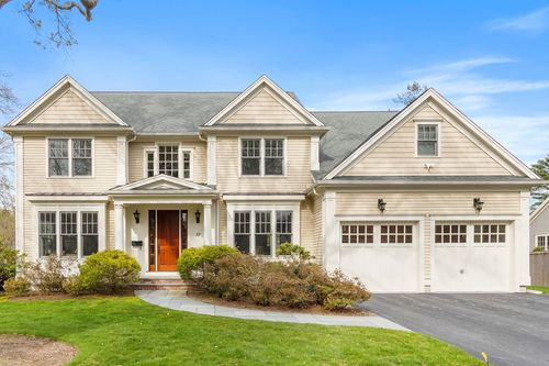 37 Wall St, Wellesley, MA, 02481-4819 | Card Image