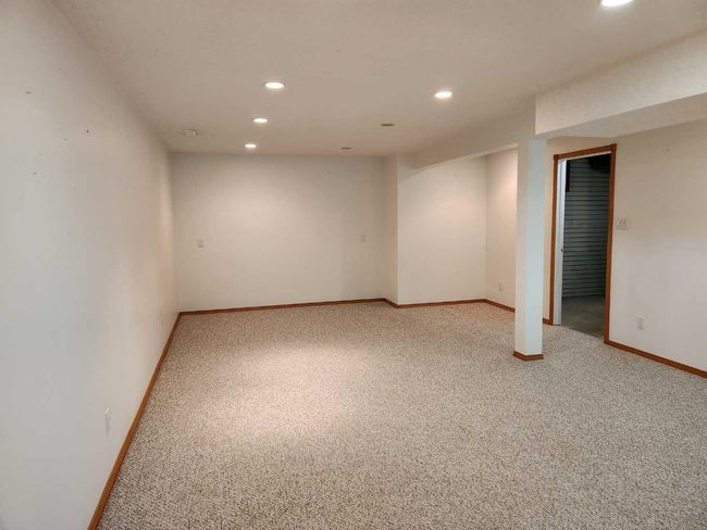 5002 53 Avenue, House other with 3 bedrooms, 2 bathrooms and 4 parking in Kitscoty AB | Image 9