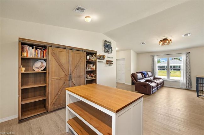 3016 S Beechwood Cir, House other with 3 bedrooms, 2 bathrooms and 1 parking in LABELLE FL | Image 9