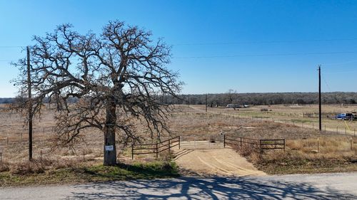 8150 Old Colony Line Rd, Dale, TX, 78616 | Card Image