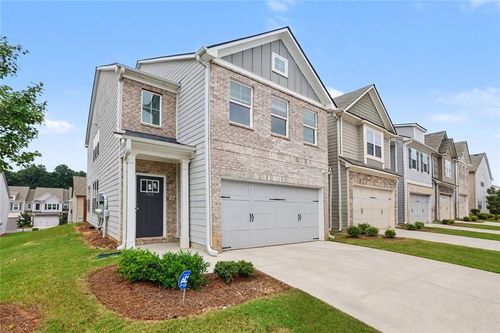 7666 Squire Ct, Fairburn, GA, 30213-1133 | Card Image