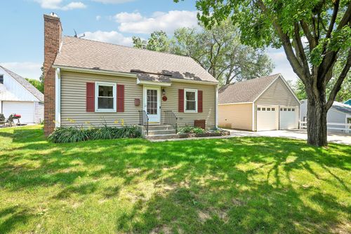 1463 Kentucky Ave S, Saint Louis Park, MN, 55426-2121 | Card Image