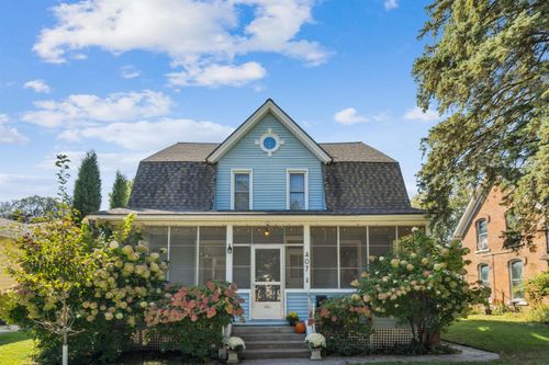 407 5th Ave, Decorah, IA, 52101-1207 | Card Image